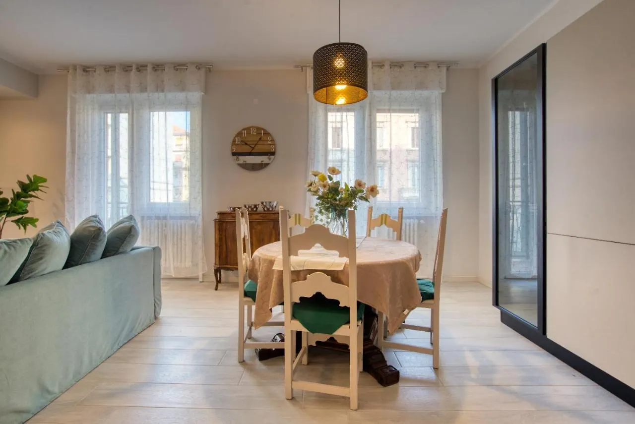 Caseospitali - Casa Janas, Elegante Trilocale Per 5 In Zona Centrale Milan 0*,